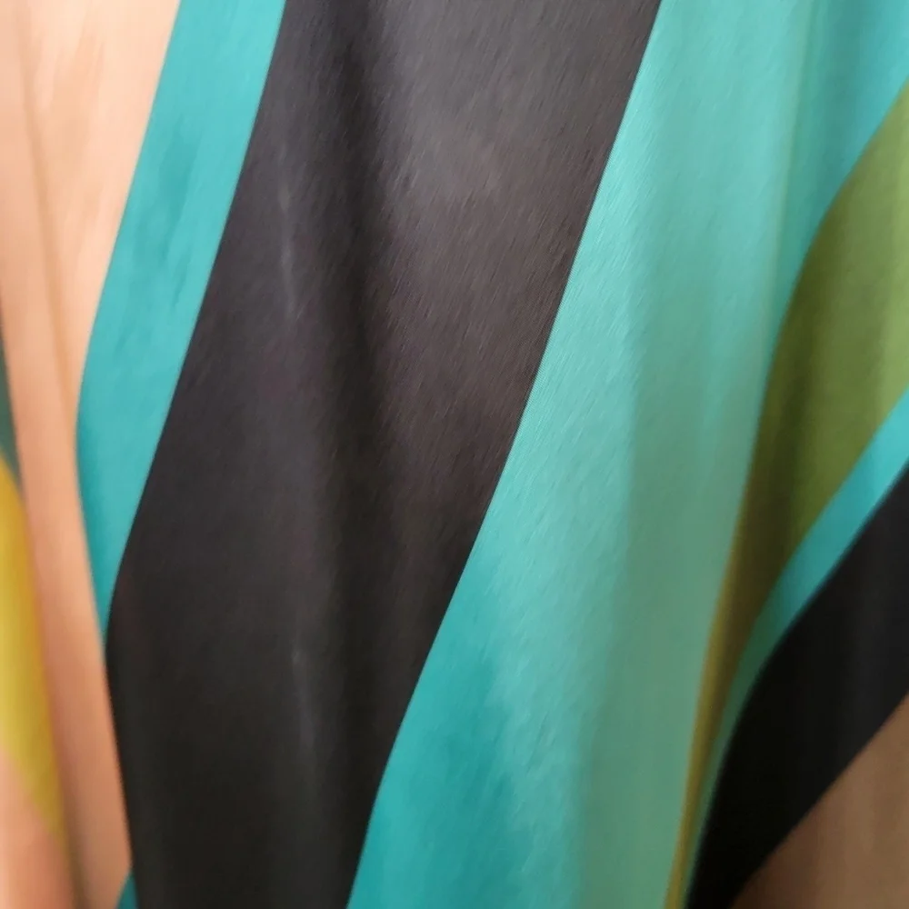 ZARA // fashion blogger fave chevron print satin effect midi dress - Picture 16 of 16